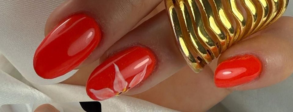 CORSO DI RICOSTRUZIONE UNGHIE MASTER TOTAL GEL