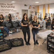 Con Luciano Chiarello. Ora lavora con alcuni dei più grandi marchi di moda del mondo come Dior, Victoria’s Secret, Cavalli, Armani, Max Mara, Benetton e Zara. 